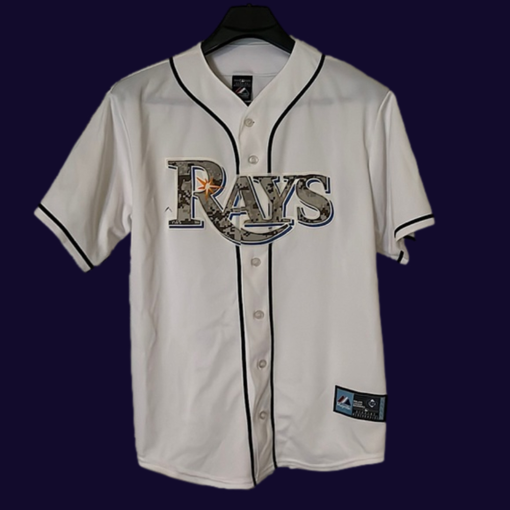 Large Men’s Tampa Bay Rays Baseball Jersey short sleeve’s  Has Rip by R
